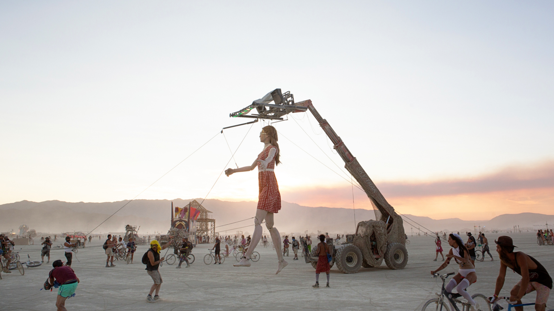 Die vier besten Interaktive Kunst Beispiele: Diese Künstler spielen mit unserer Raumwahrnehmung