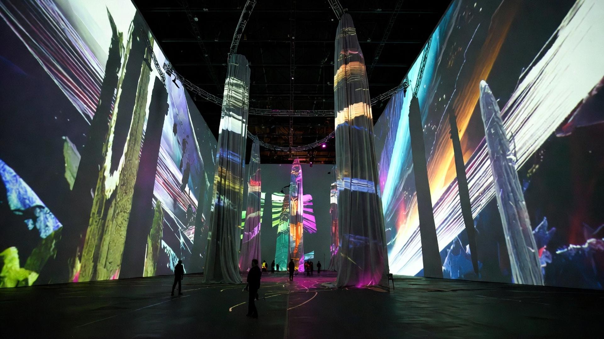 The modern avant-garde disturbing our notion of space: Top 4 examples of installation art