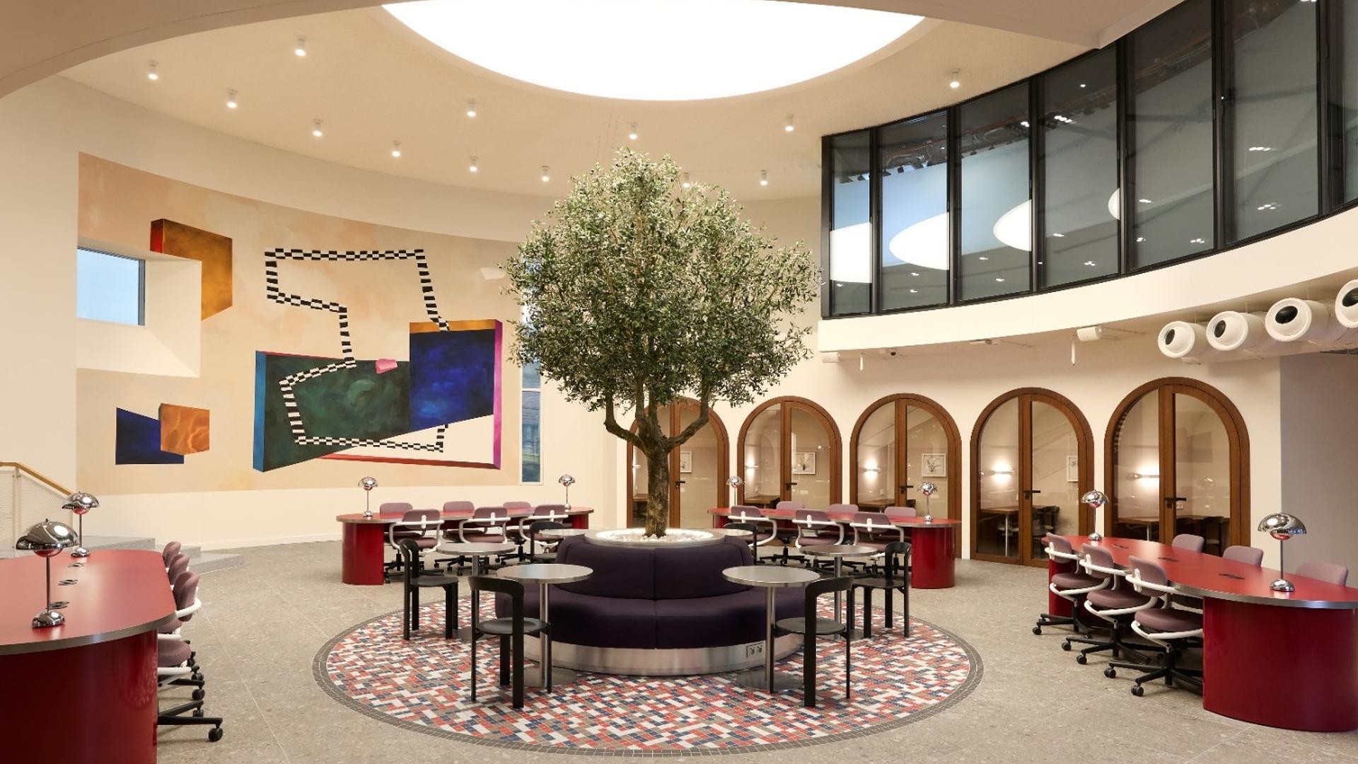 Office Mural Art: How WeWork Built Culture in Munich