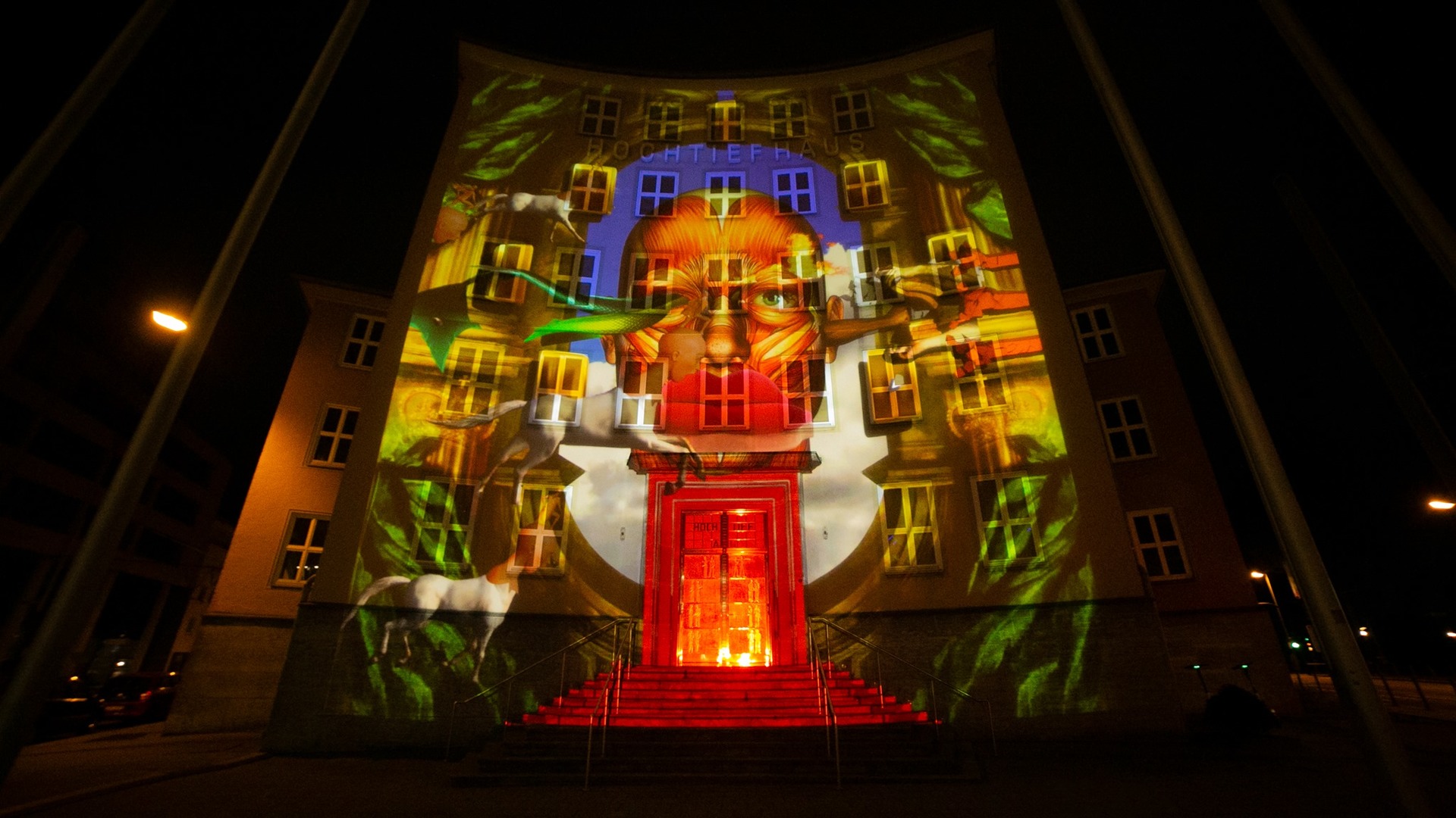 Video mapping on buildings brings ideas to life
